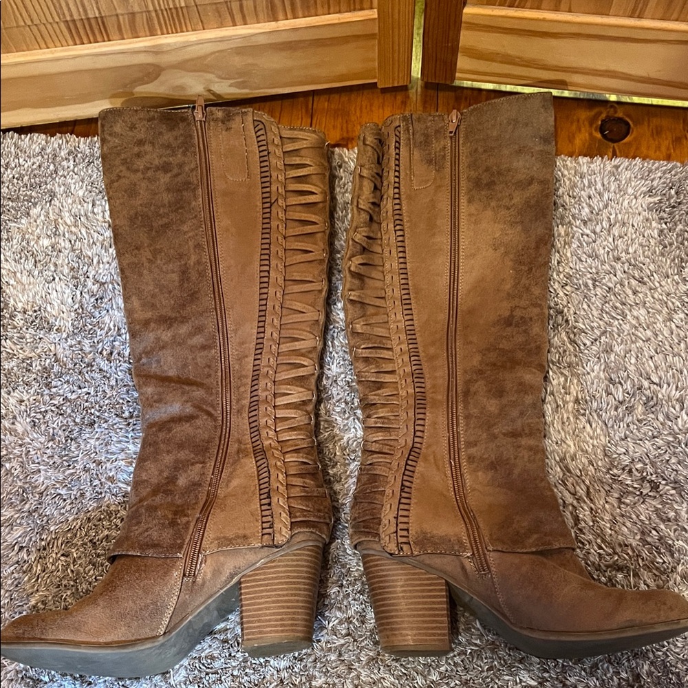 Fergalicious Brown Suede Fringe Mid-Calf Heeled Boots - Picture 3 of 6